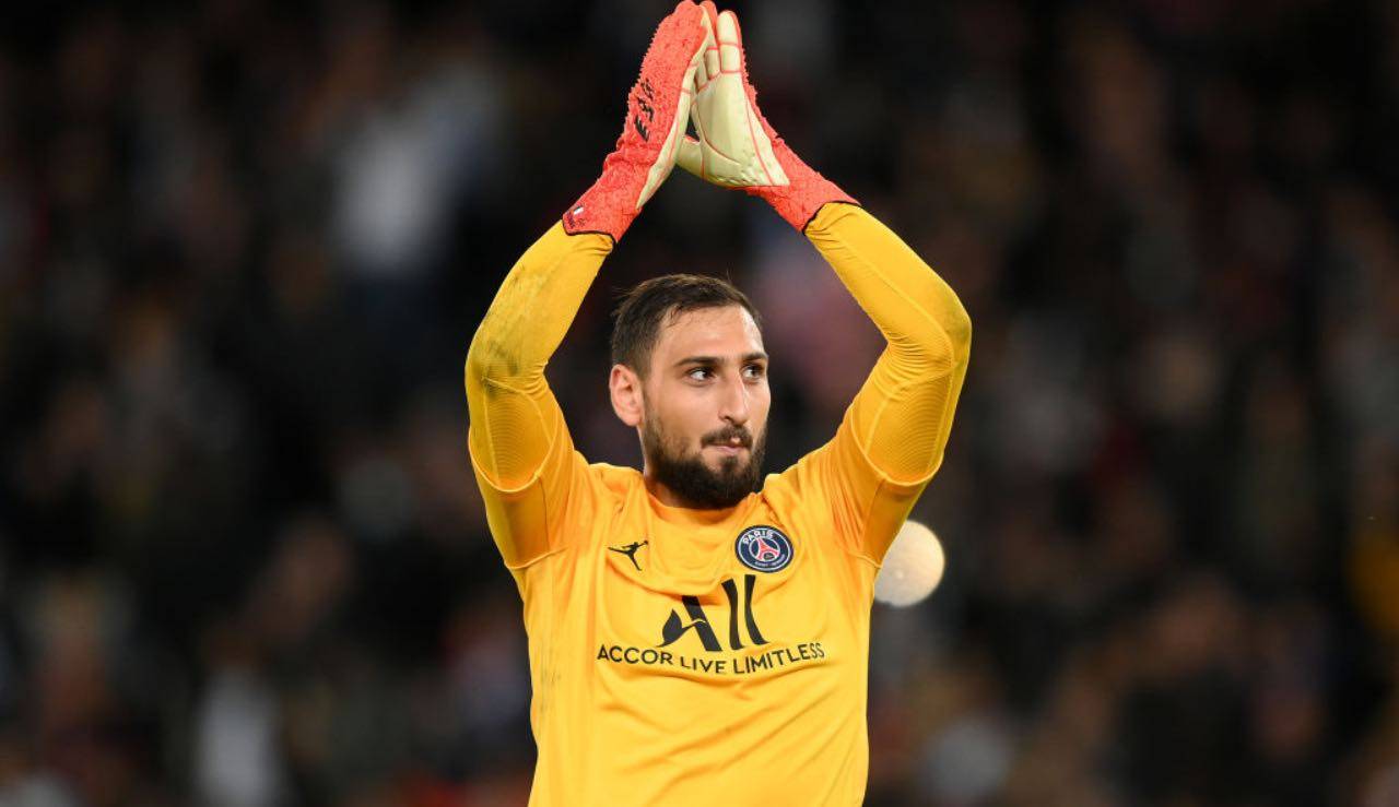 Donnarumma esulta col PSG