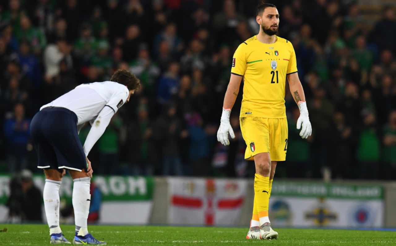 Donnarumma in campo con la maglia dell'Italia