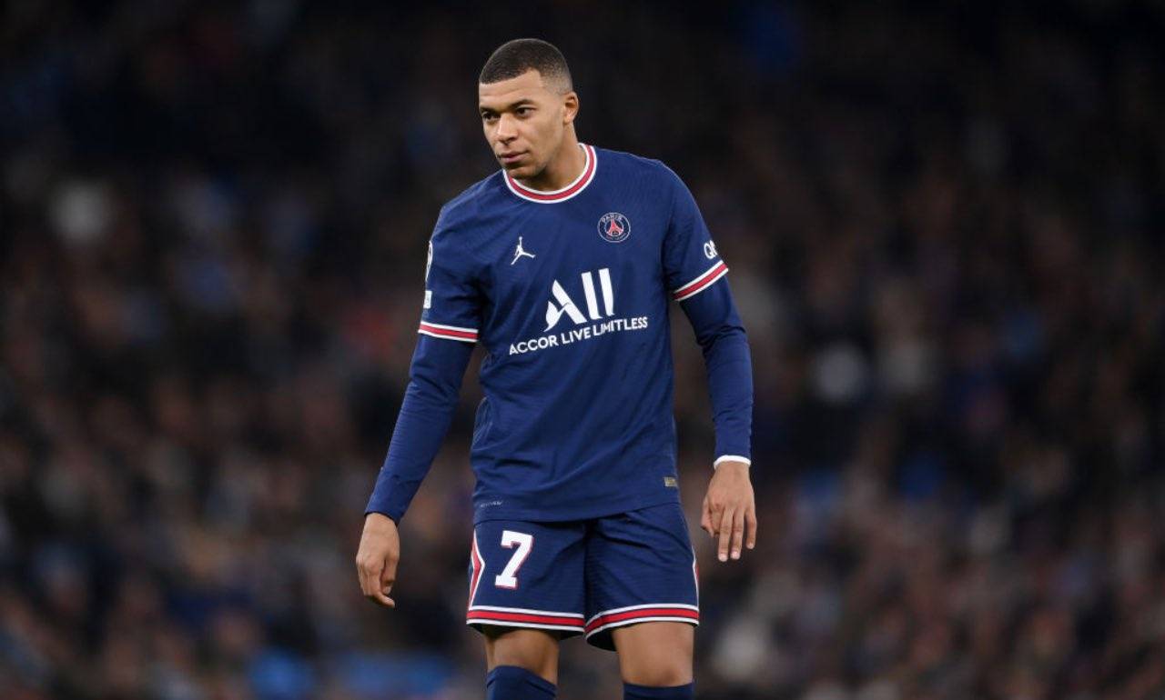 Mbappé in campo col PSG