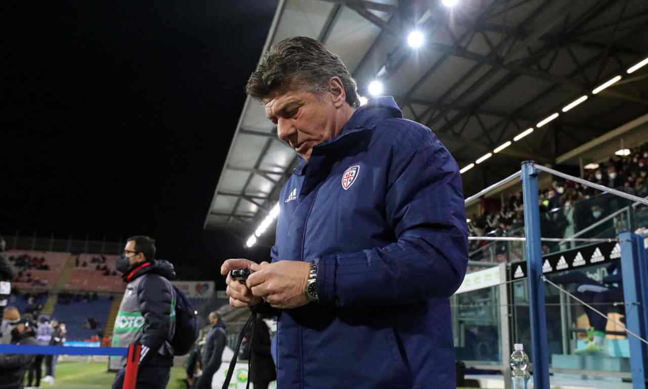 Mazzarri pensieroso 