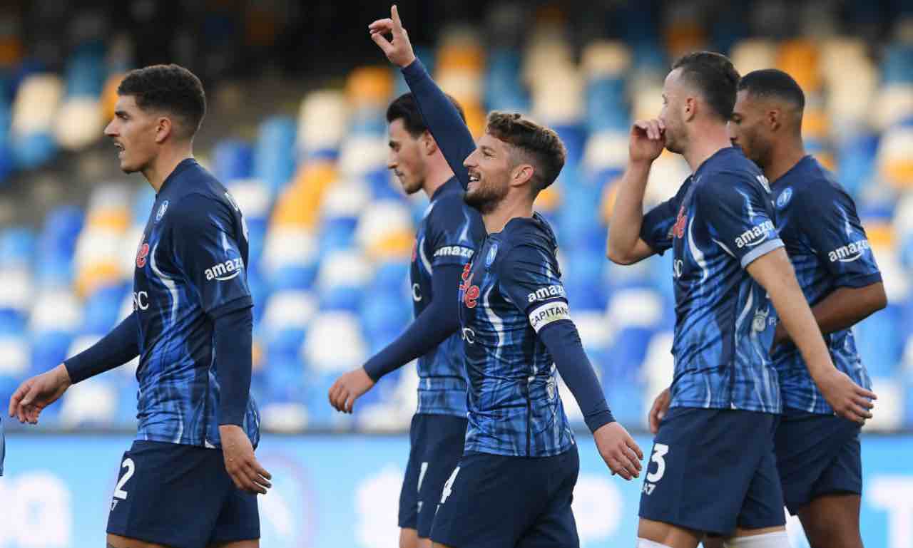 Il Napoli esulta per il poker contro la Salernitana 