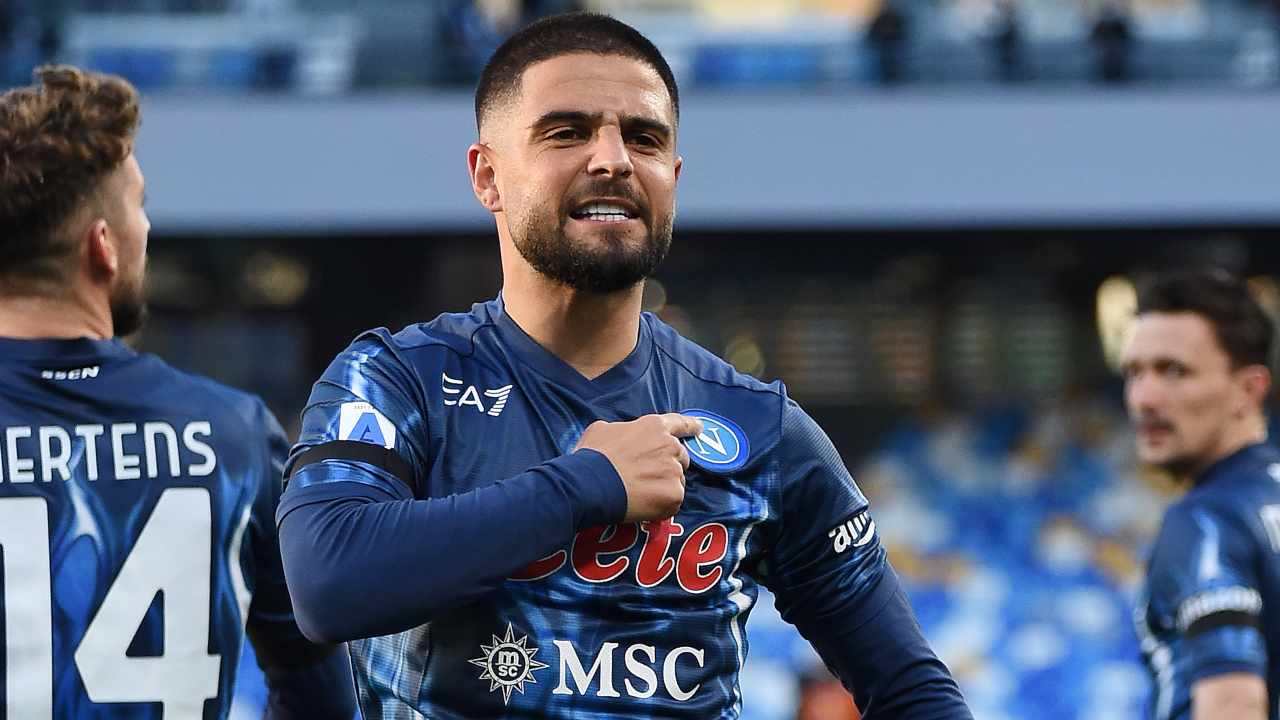 Insigne esulta