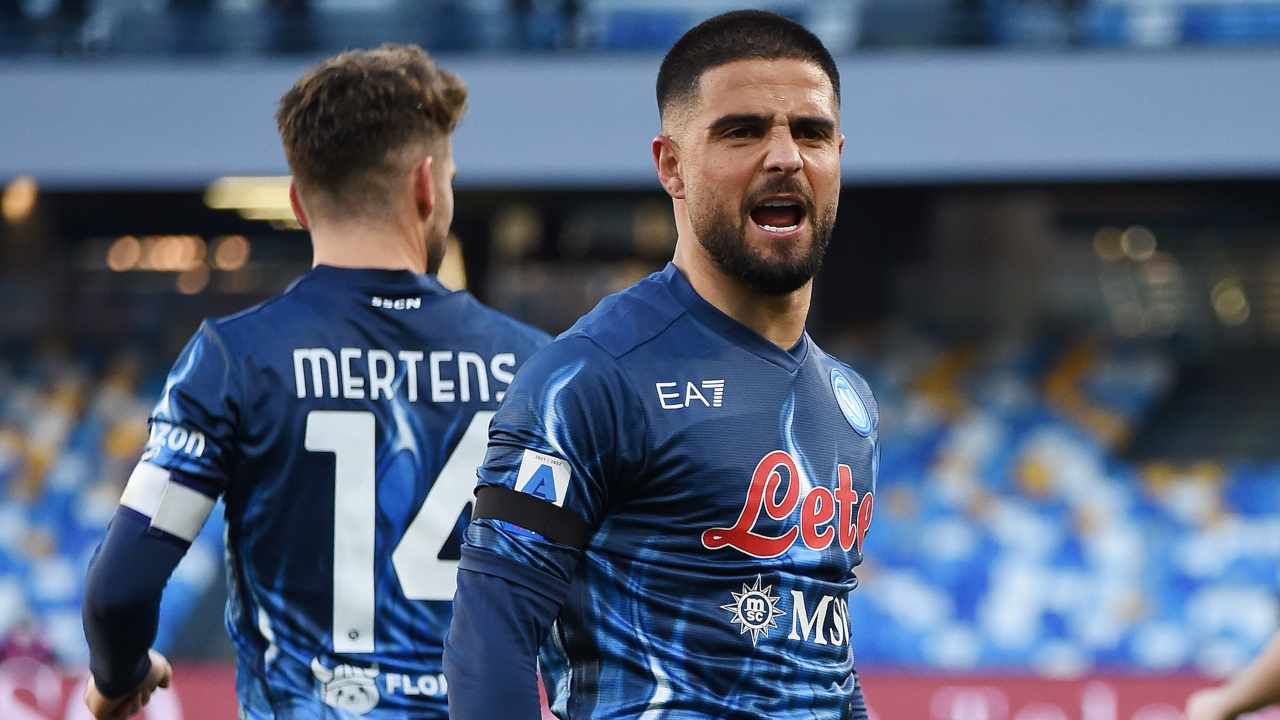 Lorenzo Insigne esulta al gol