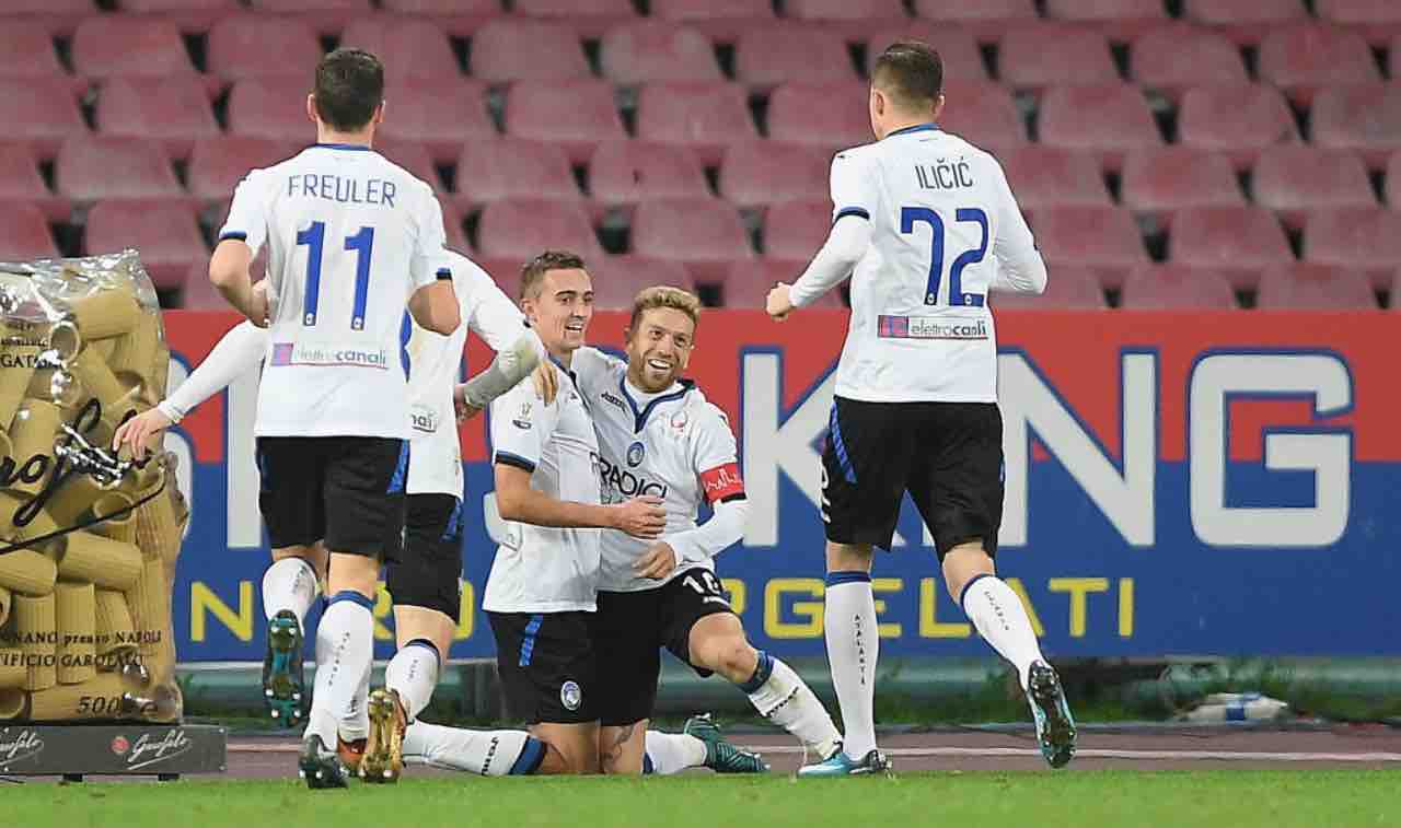 Papu Gomez esulta in Napoli-Atalanta