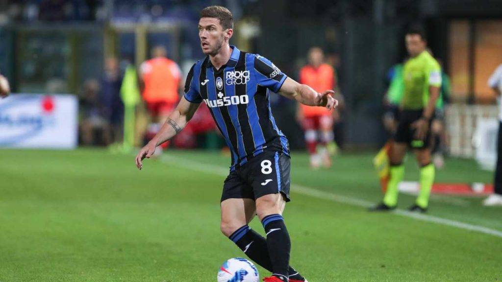 Robin Gosens con la maglia dell'Atalanta