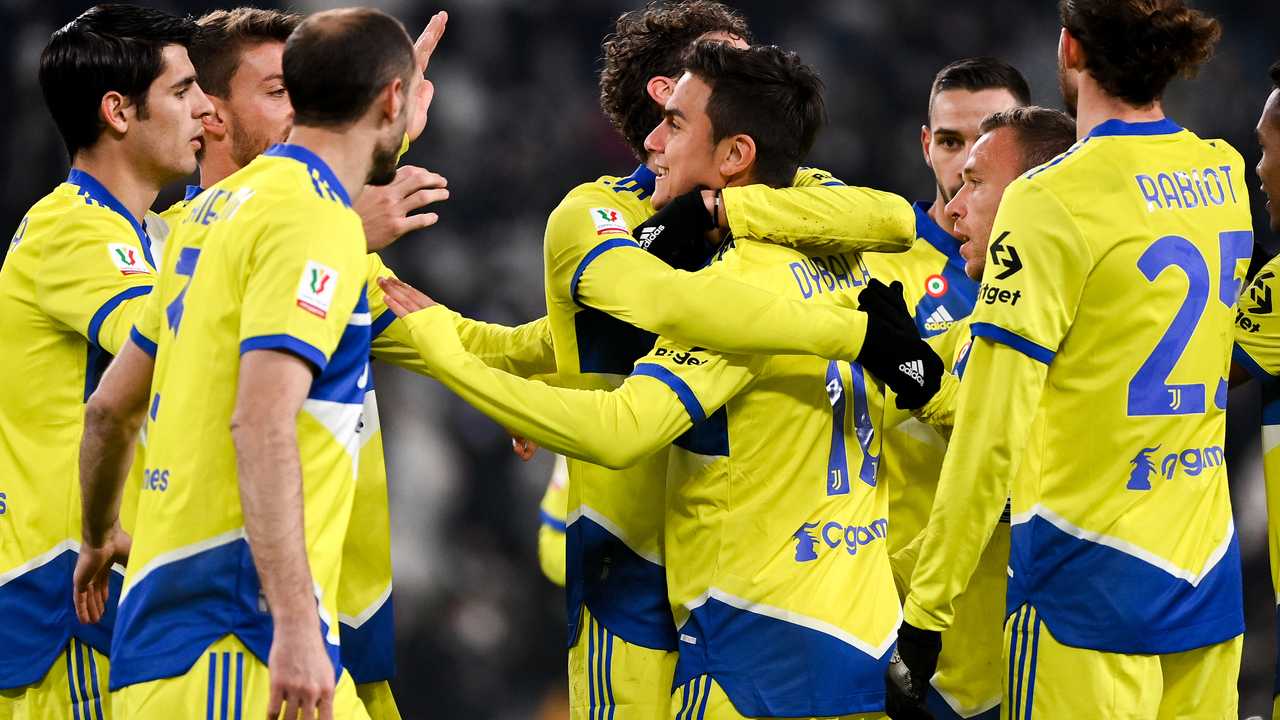 La Juve festeggia dopo un gol