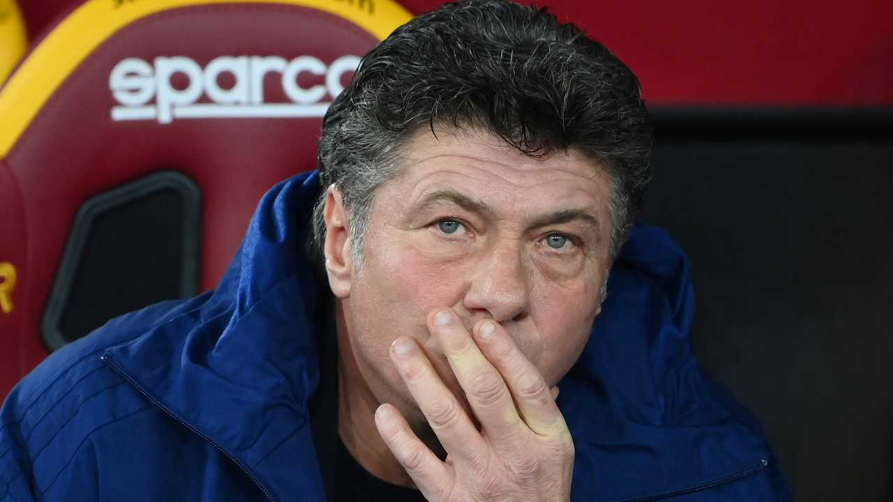 Mazzarri in panchina