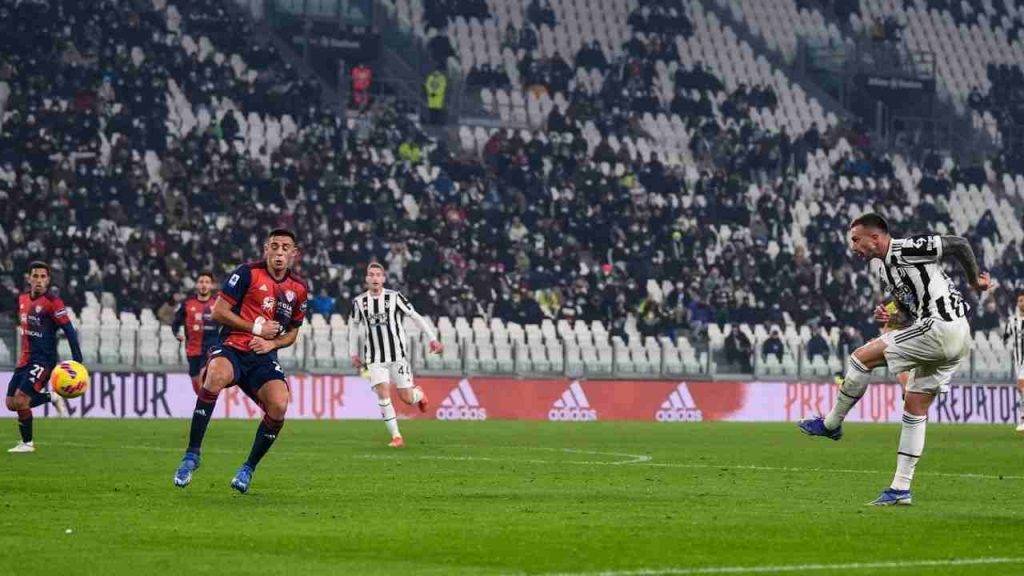 Bernardeschi all'Allianz Stadium