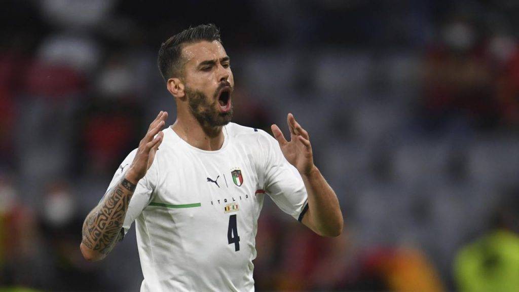 Leonardo Spinazzola con la maglia dell'Italia