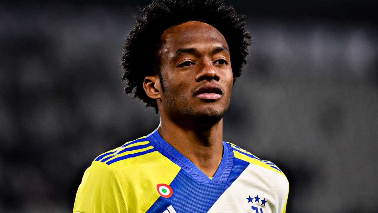 Cuadrado in campo con la Juventus