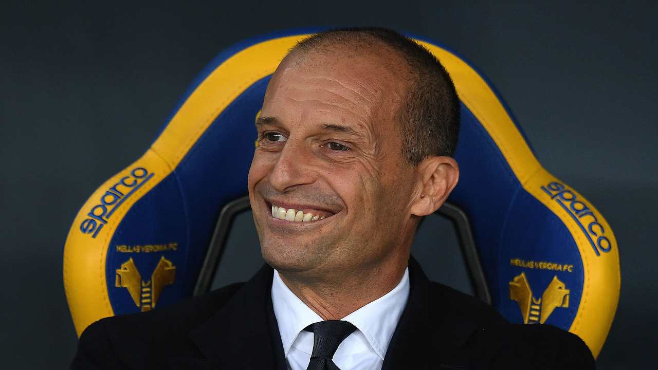 Allegri sorride