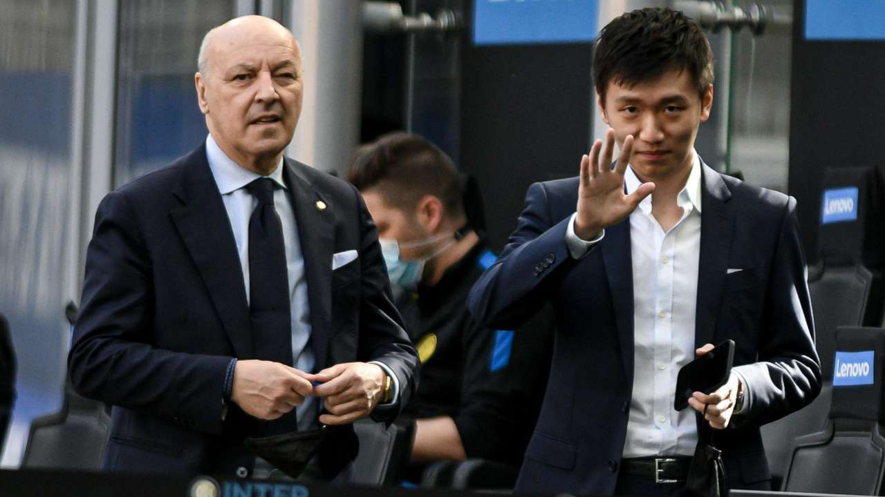 Marotta e Zhang salutano