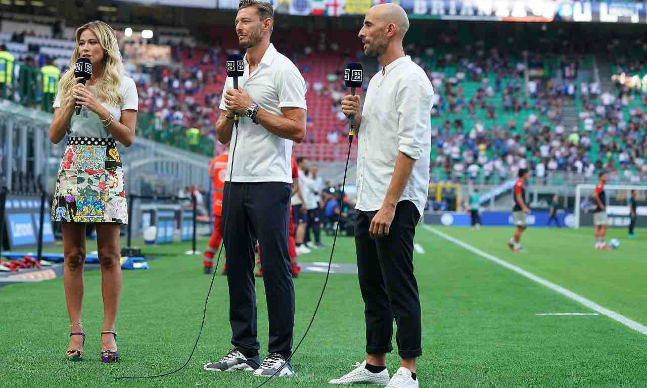 Borja Valero commentando per DAZN con la Leotta e Balzaretti