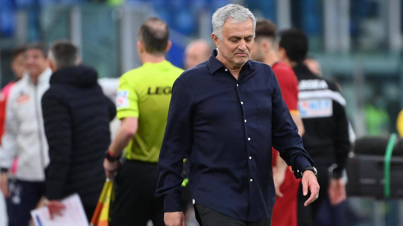 Josè Mourinho amareggiato