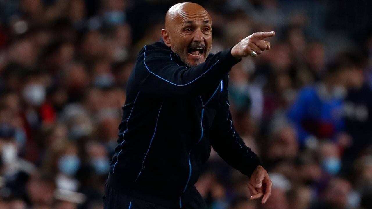 Luciano Spalletti dà indicazioni