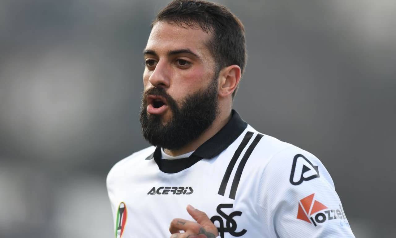 Spezia, Daniele Verde corre in campo