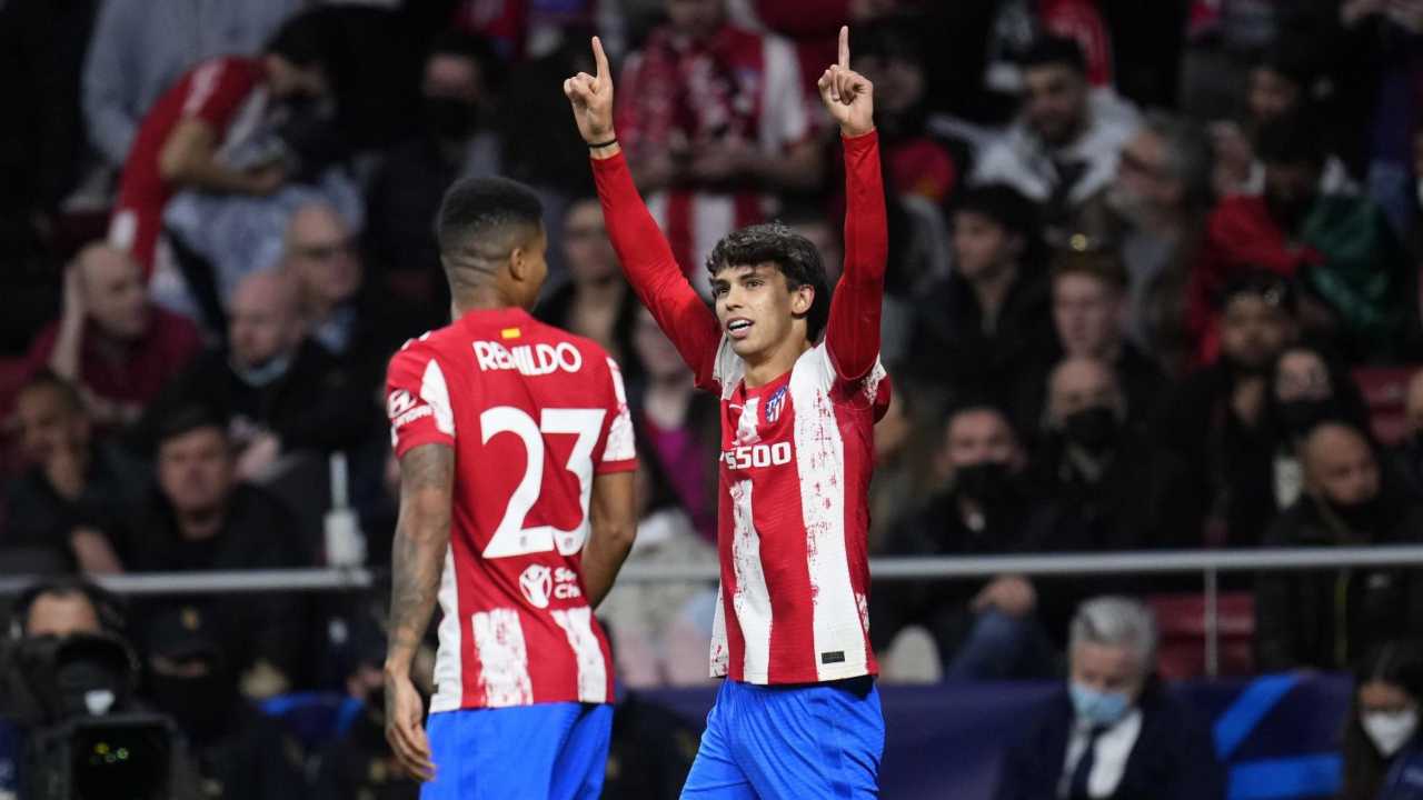 Joao Felix esulta