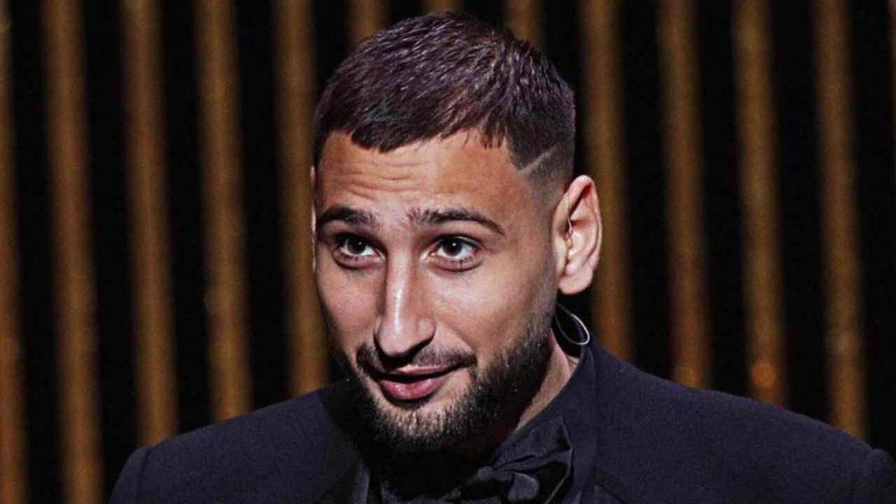 Gigio Donnarumma alla premiazione del Pallone d'Oro