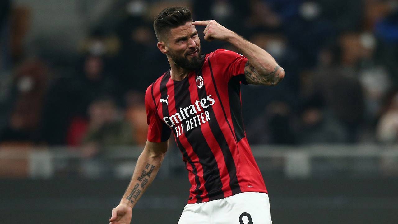 Giroud esulta contro l'Inter