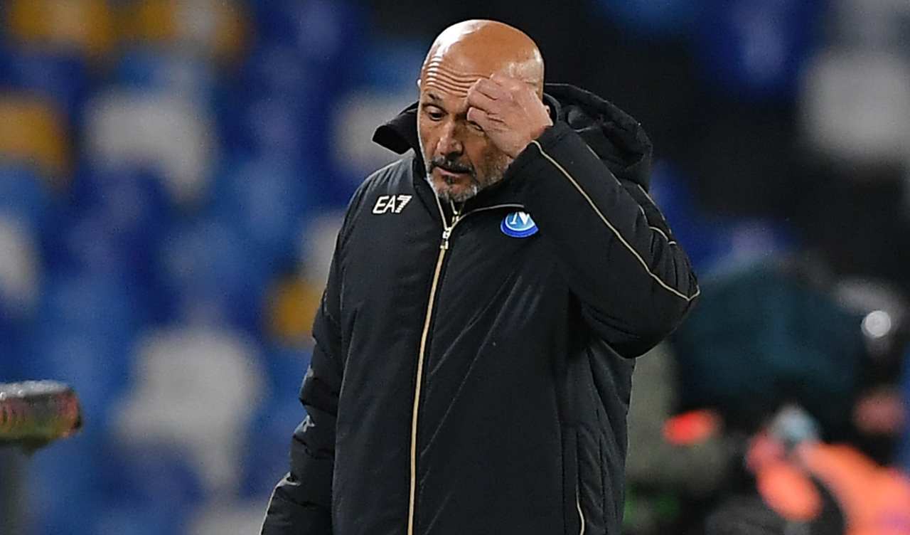 Napoli, Spalletti si tocca la testa