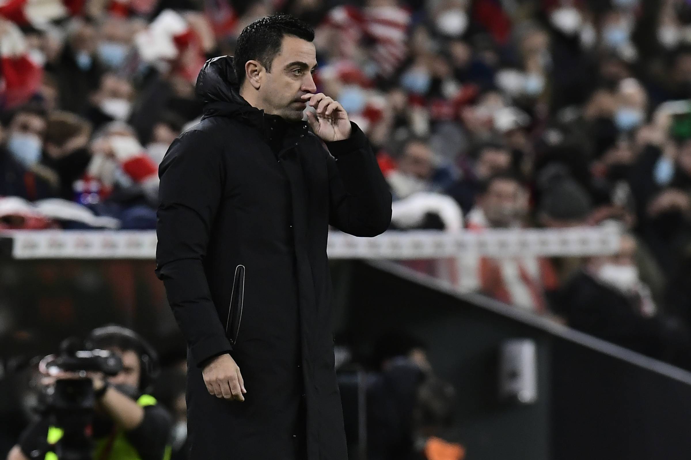 Barcellona-Napoli, Xavi in panchina