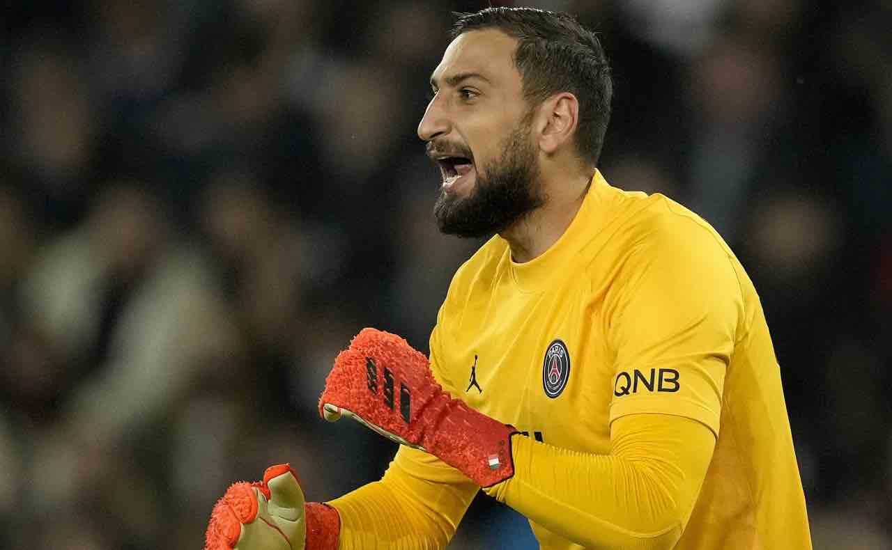 Donnarumma in campo col PSG