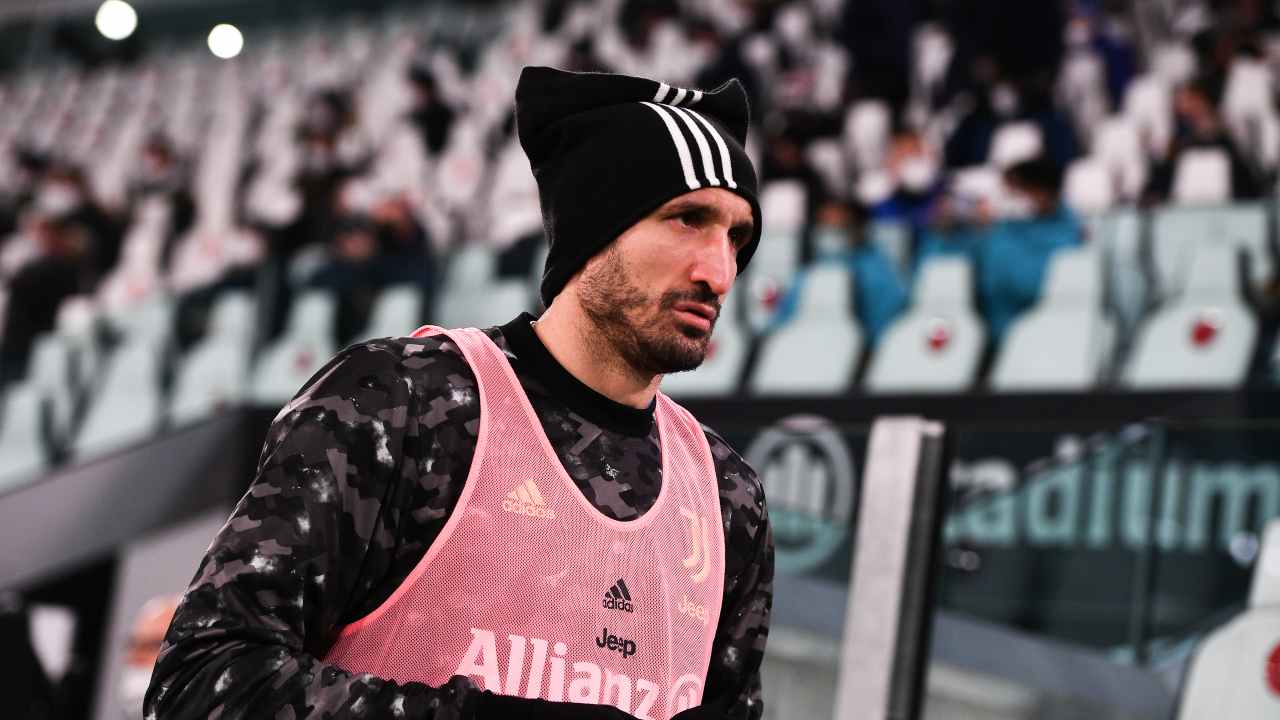 Giorgio Chiellini durante il riscaldamento