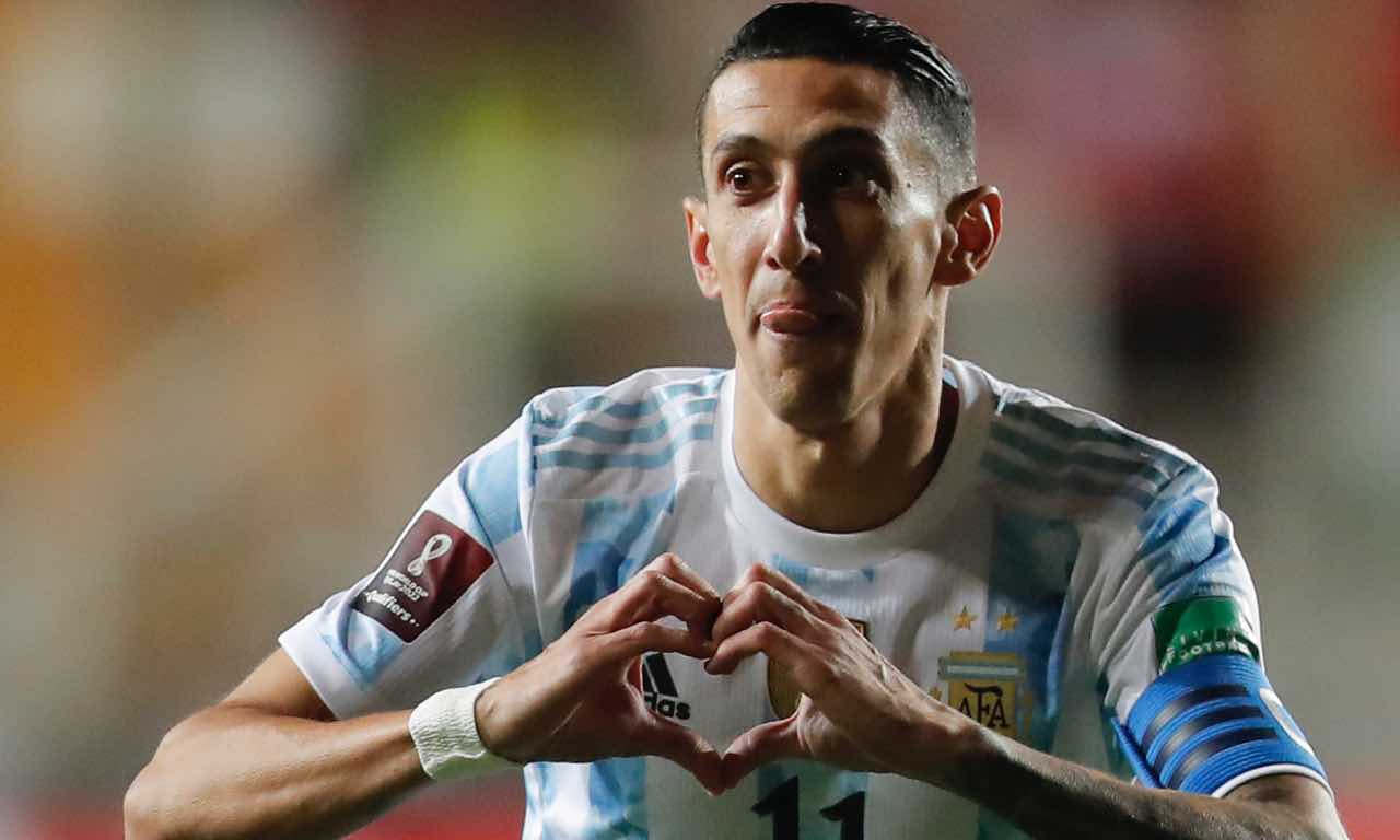 Angel Di Maria esulta durante Cile-Argentina