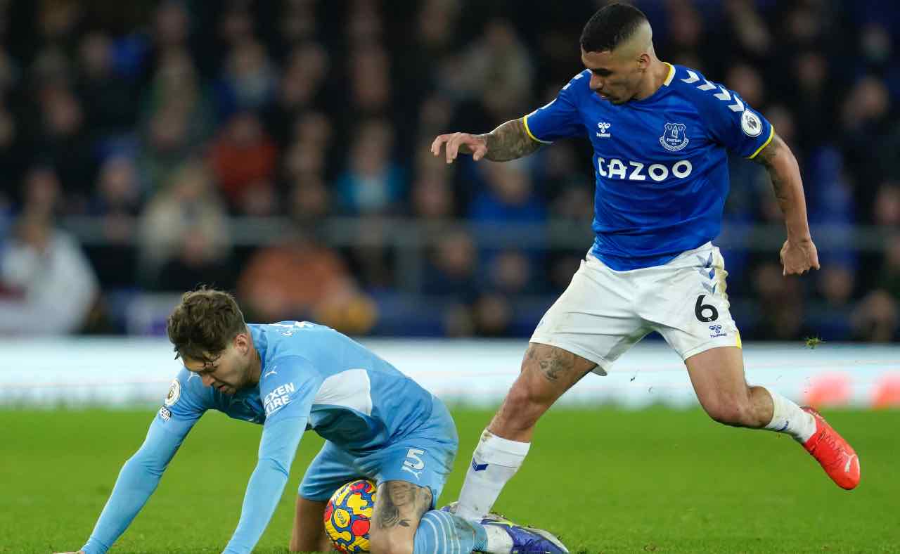 Allan in campo con l'Everton