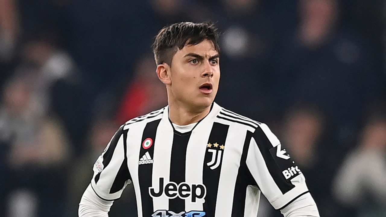 Dybala concentrato Juventus