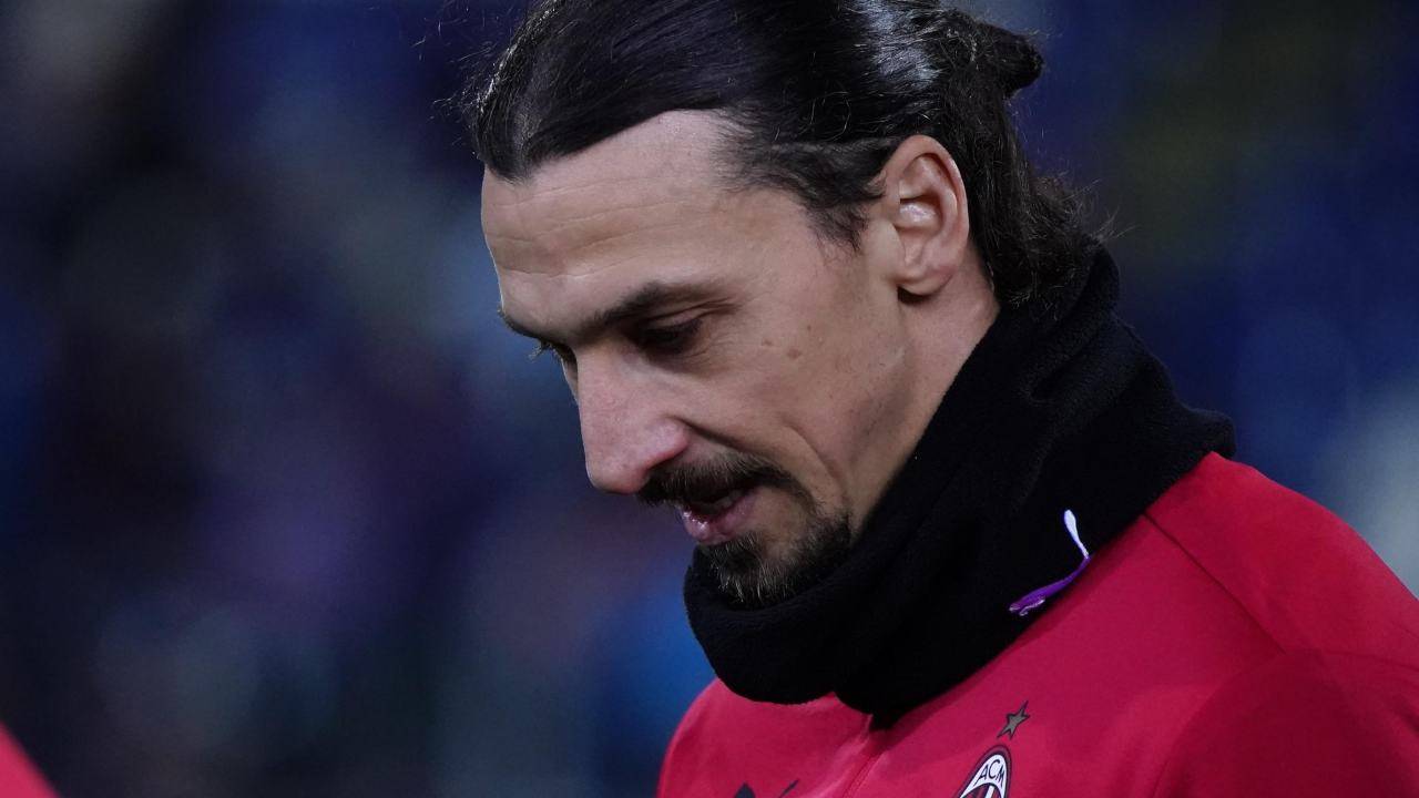Zlatan Ibrahimovic pensieroso