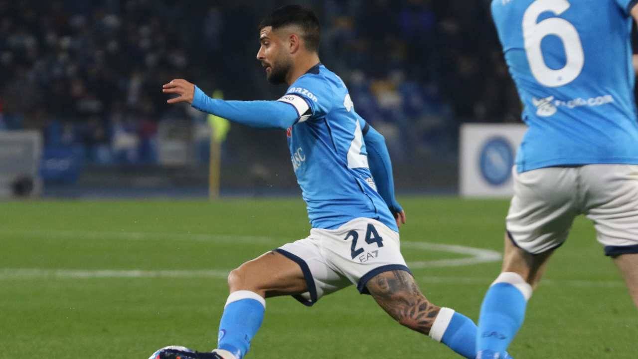 Insigne palla al piede