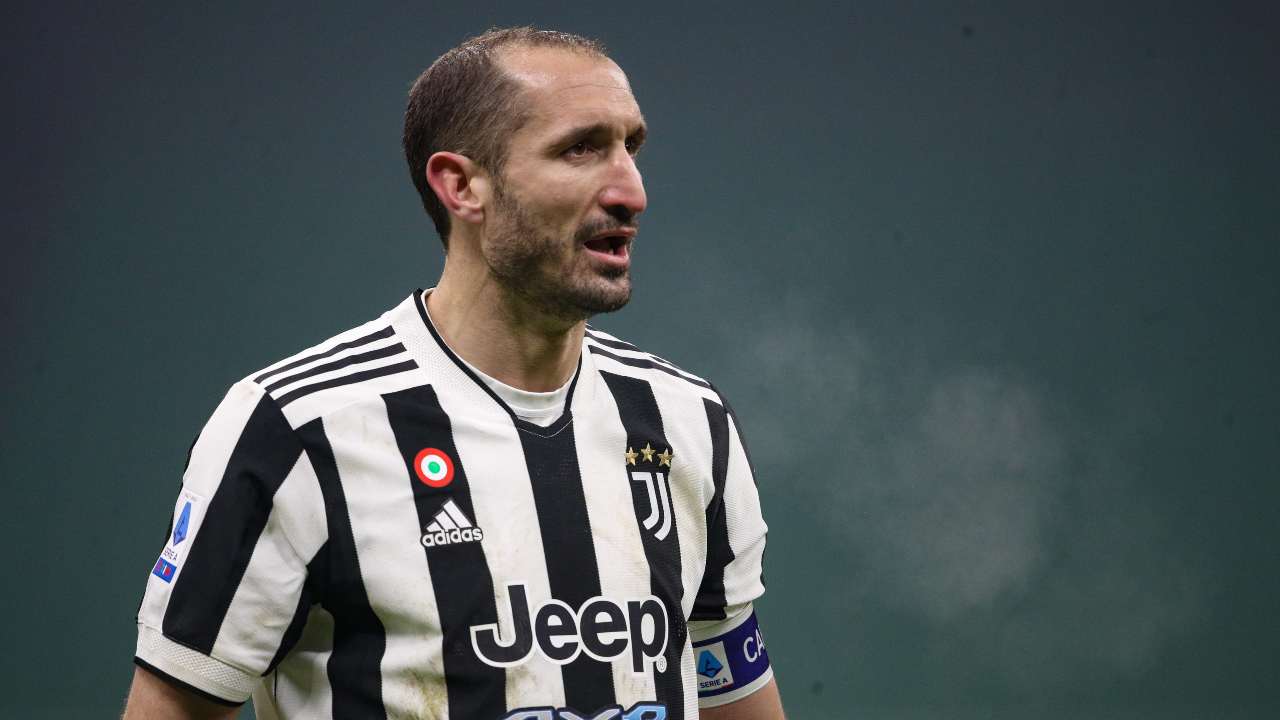 Chiellini in campo concentrato Juventus 