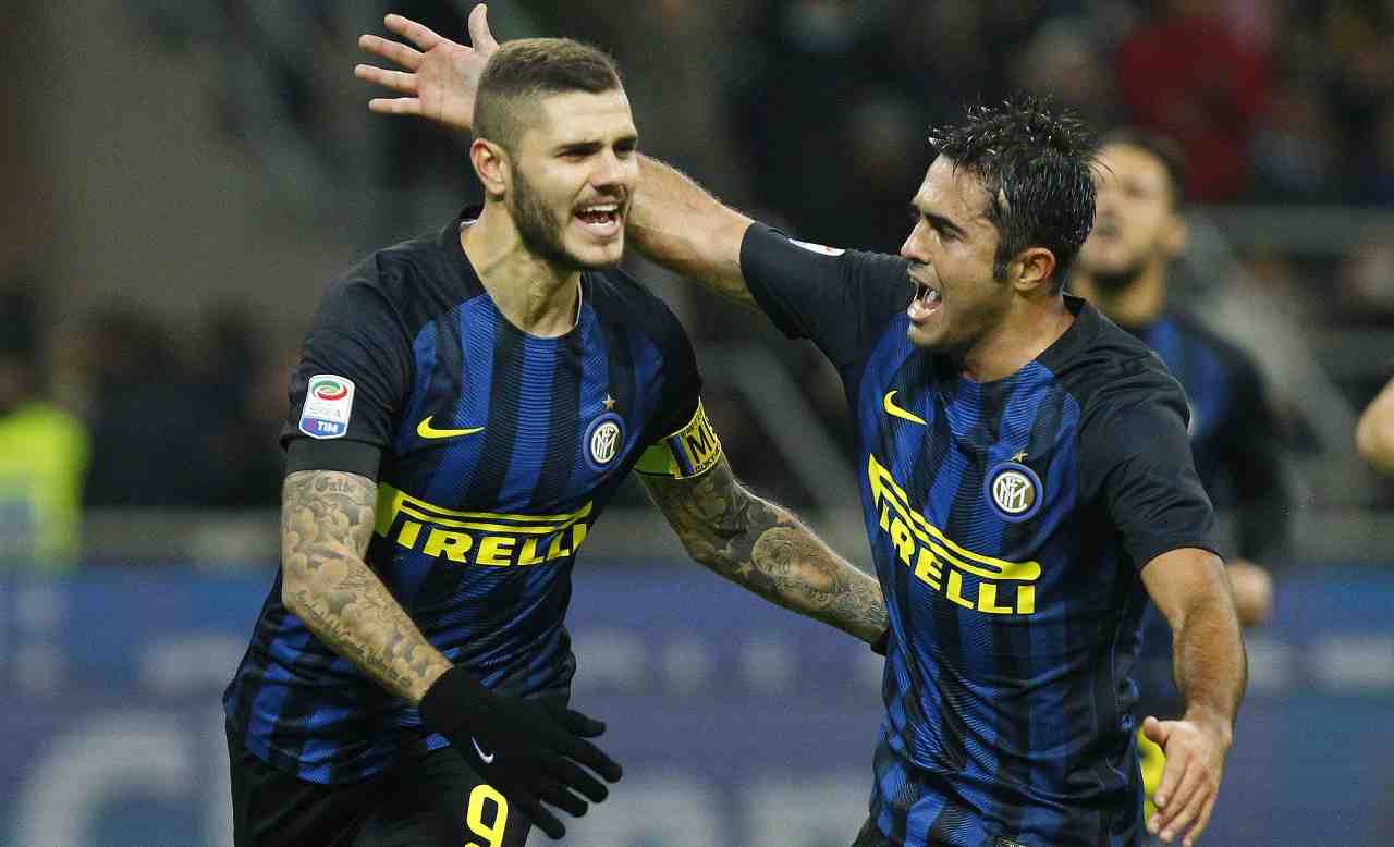 Icardi festeggia con Eder 