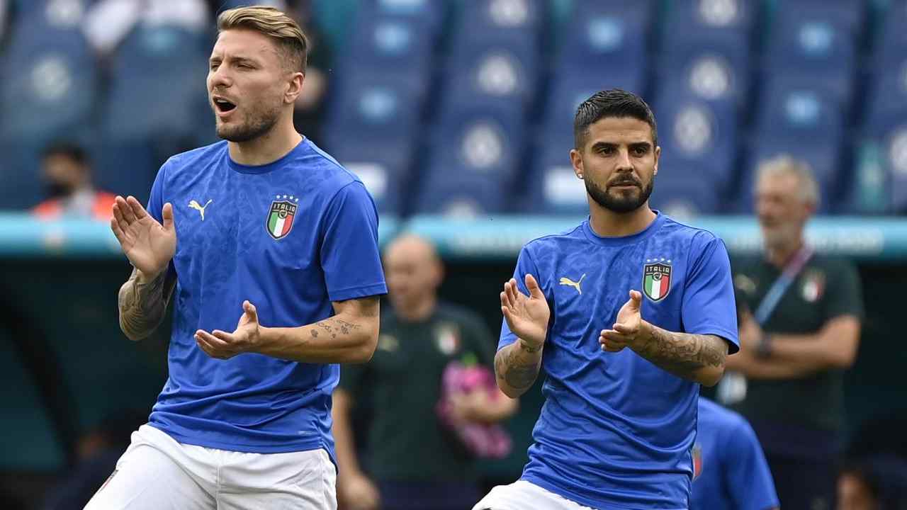 Insigne e Immobile applaudono Italia