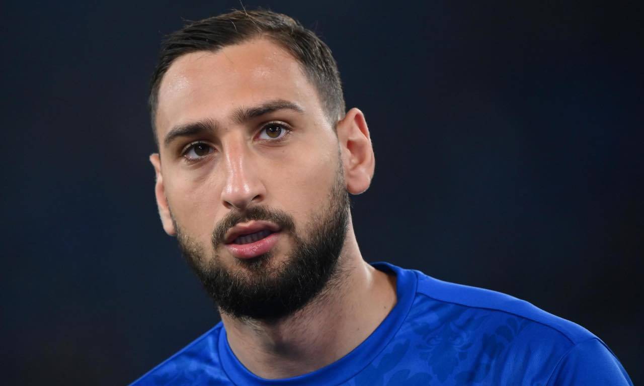 Donnarumma pensieroso 