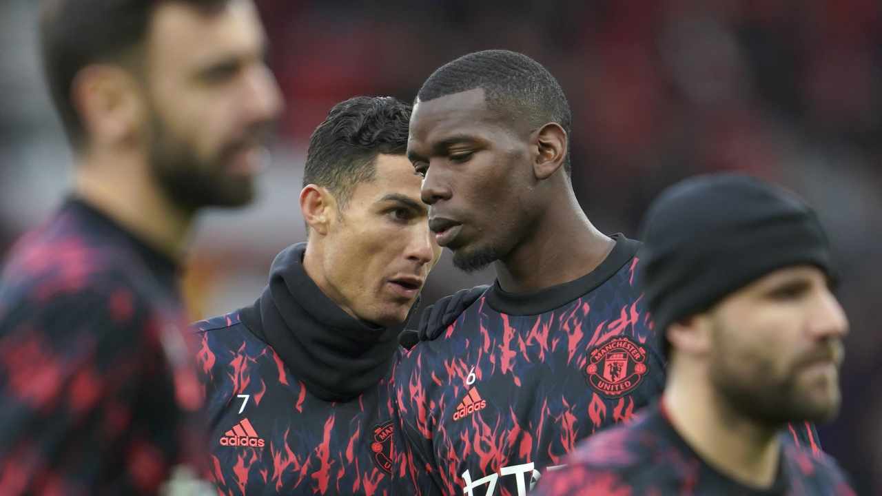 Ronaldo e Pogba durante il riscaldamento