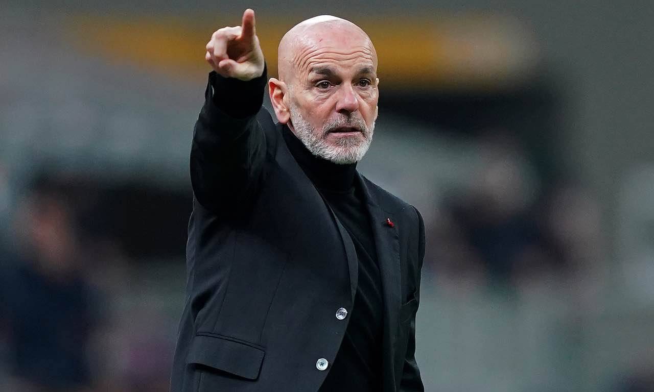 Milan, Pioli dà indicazioni alla squadra