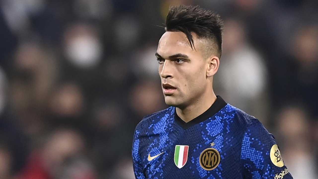 Lautaro Martinez concentrato Inter