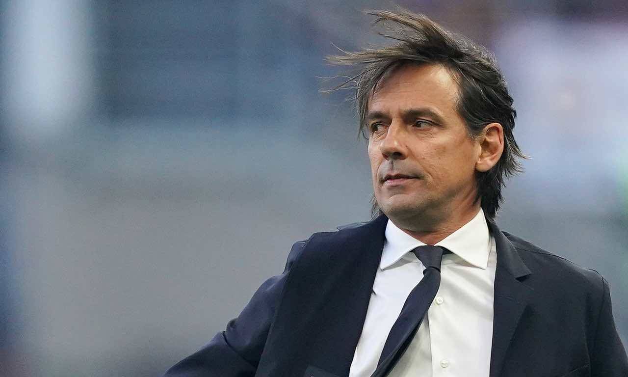 Simone Inzaghi osserva