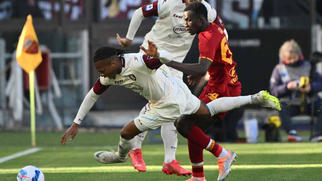 Roma-Salernitana in campo