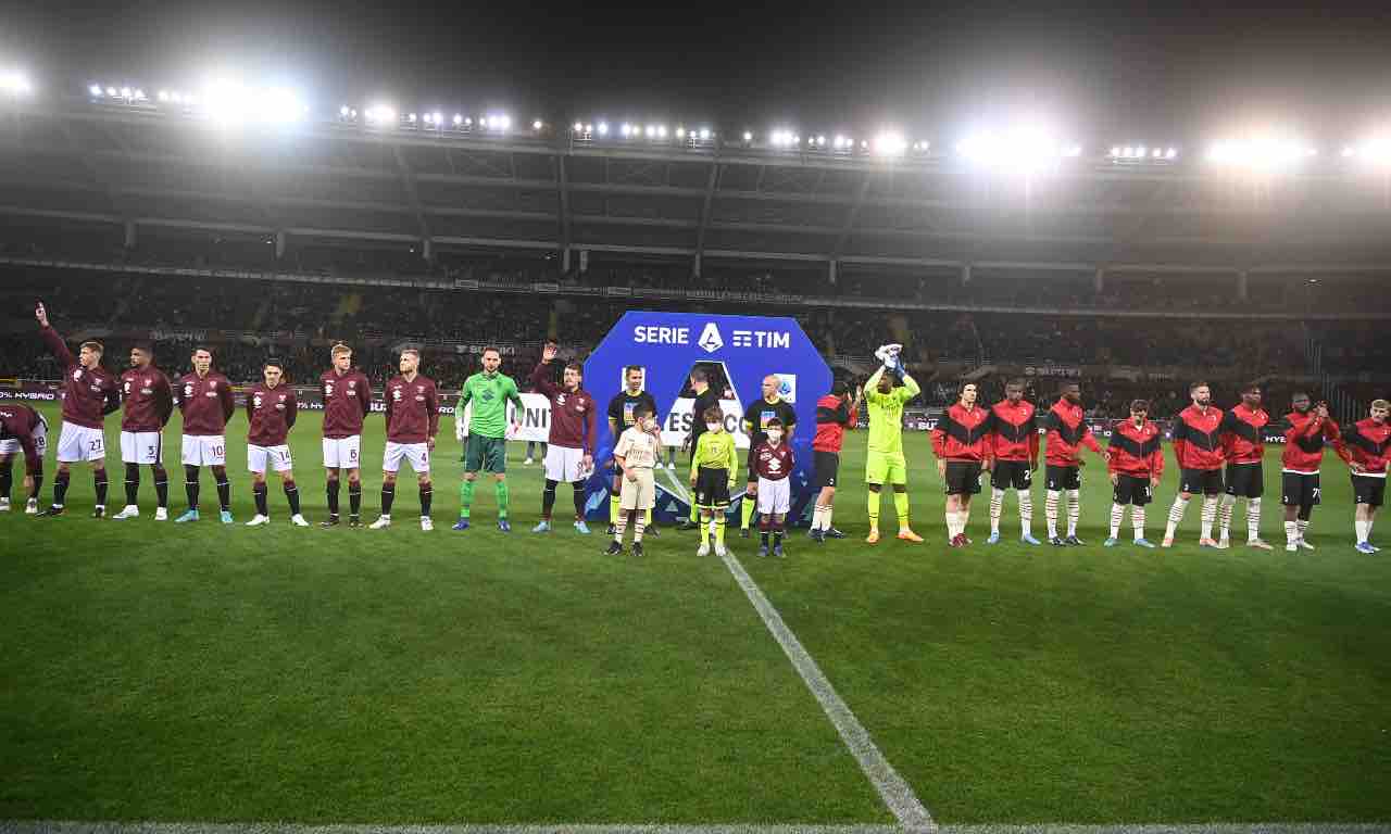 Torino-Milan, squadre schierate in campo