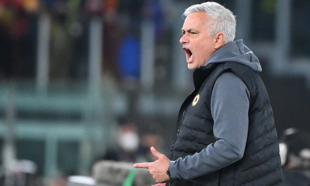 José Mourinho esulta in Roma-Bodo Glimt