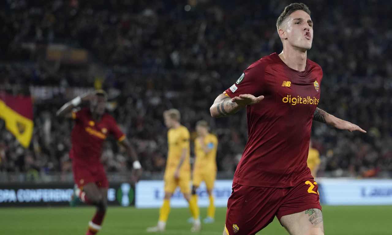 Zaniolo esulta con la Roma