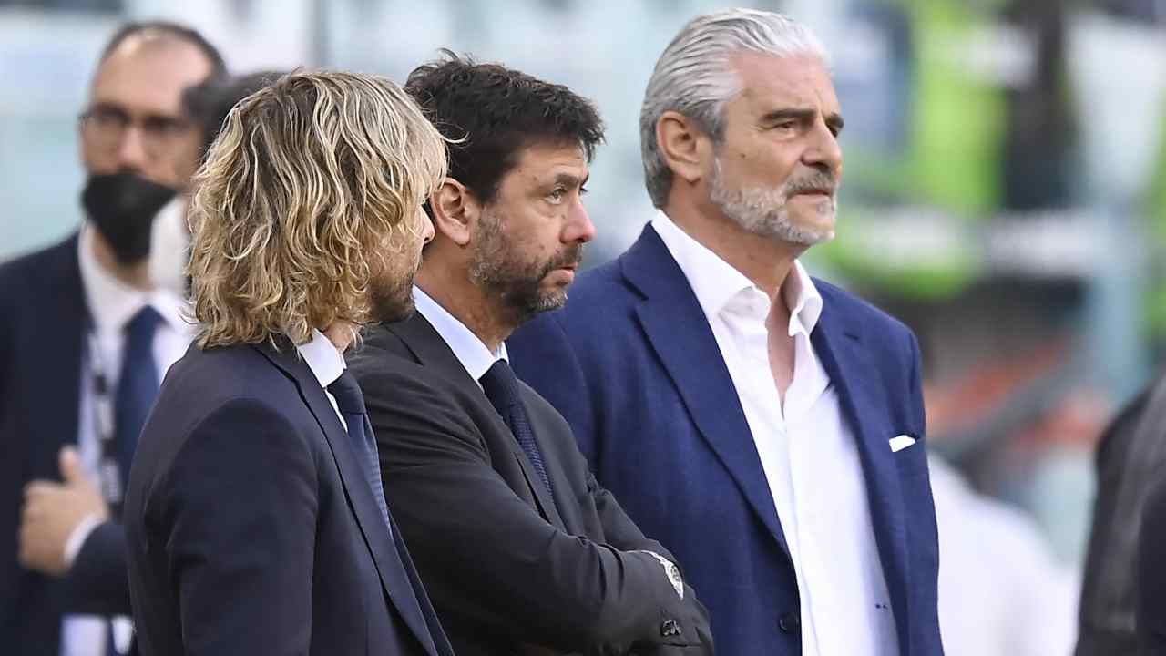 Agnelli, Nedved e Arrivabene a bordocampo Juve