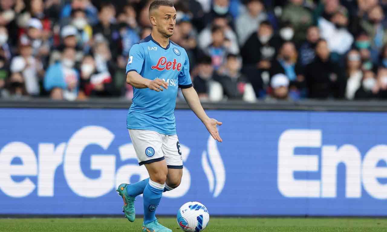 Lobotka in campo in Napoli-Roma