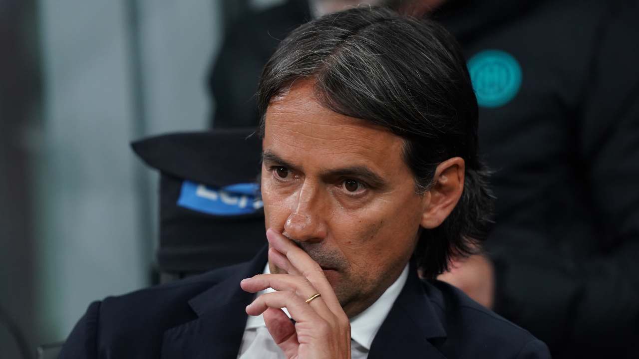 Inzaghi concentrato in panchina Inter