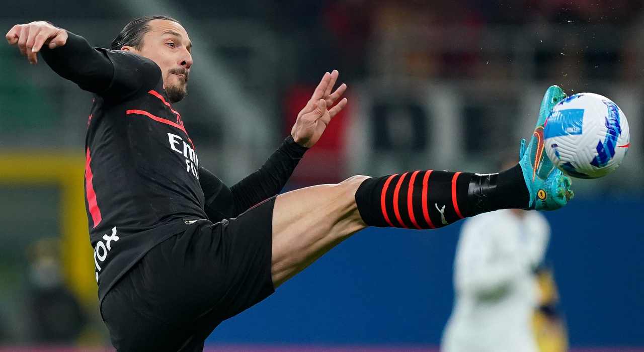 Ibrahimovic in azione con la maglia del Milan
