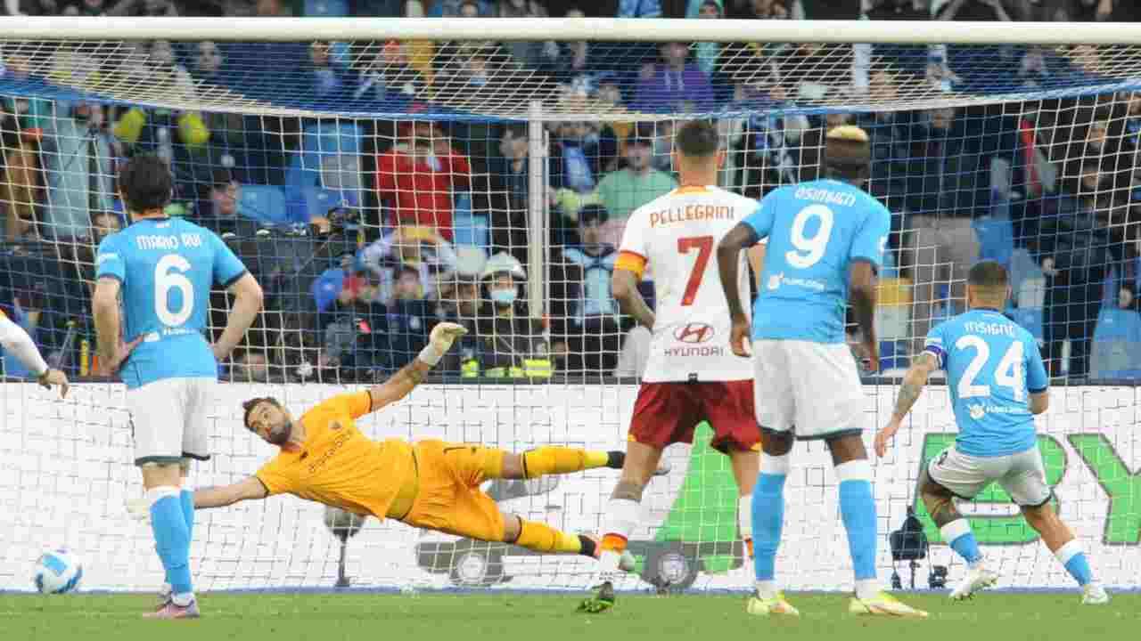 Insigne sigla l'1-0 contro la Roma