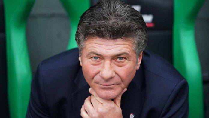 Mazzarri in panchina